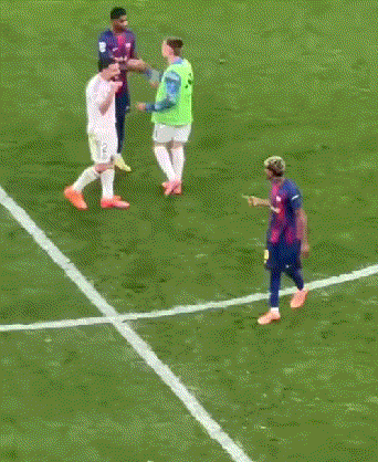 巴黎碾压巴萨，卡瓦哈尔状态火热的简单介绍