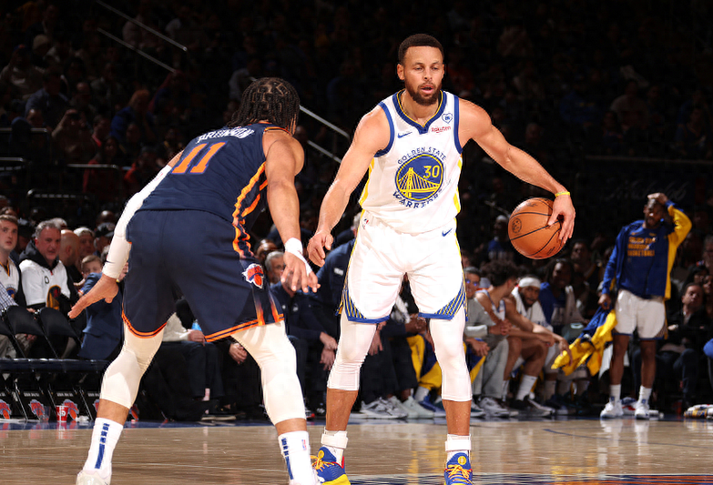 新疆队碾压尼克斯，克莱关键制胜