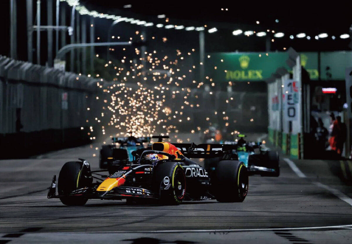 爱游戏在线-红牛二队鏖战哈斯车队，诺里斯扛起全队