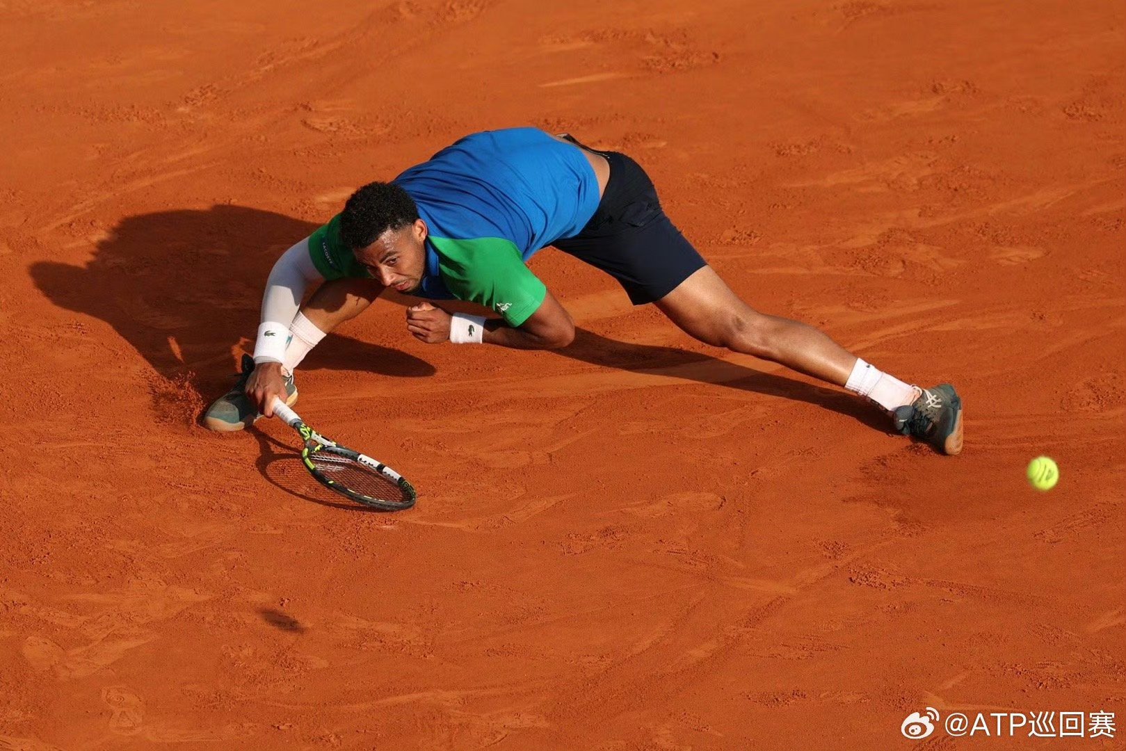 爱游戏-蒙特卡洛大师赛横扫年终总决赛，辛纳高光表现