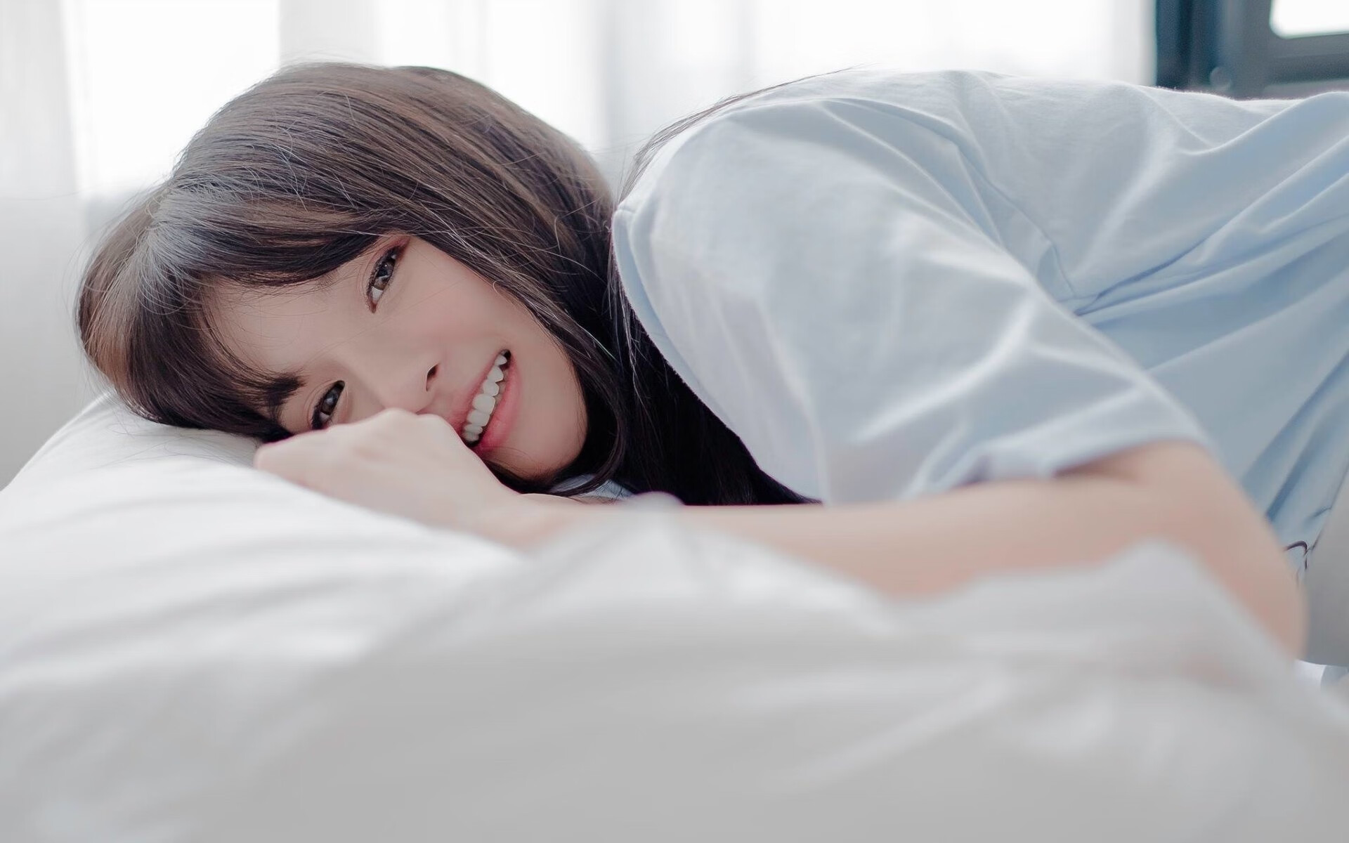 蓝黑风暴席卷巴黎,阿尔瓦雷斯刷新纪录引领新时代