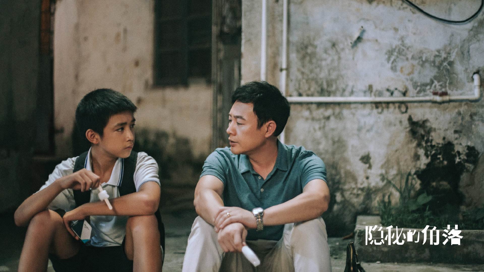 爱游戏官方-智利2-0罗马，姆巴佩高光背后的战术密码，一场定义现代足球的降维打击