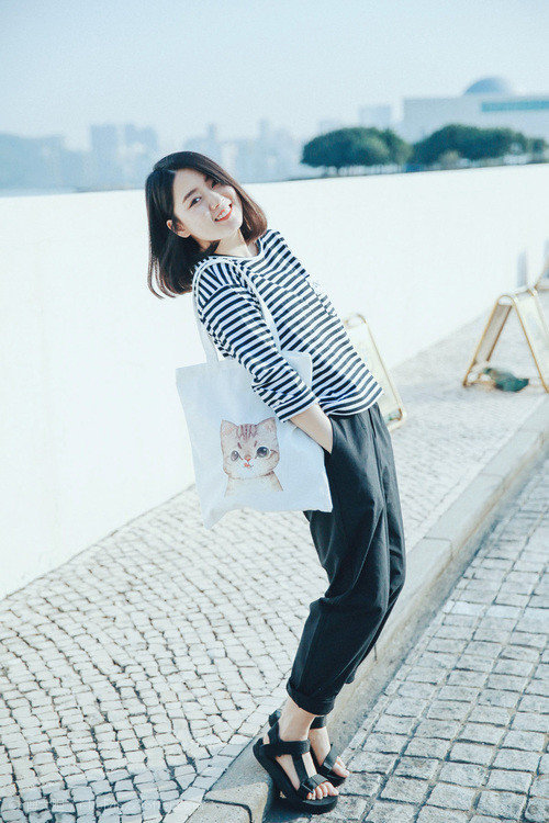 巴西帮闪耀助阿森纳强势晋级，德里赫特连场破门拉开差距